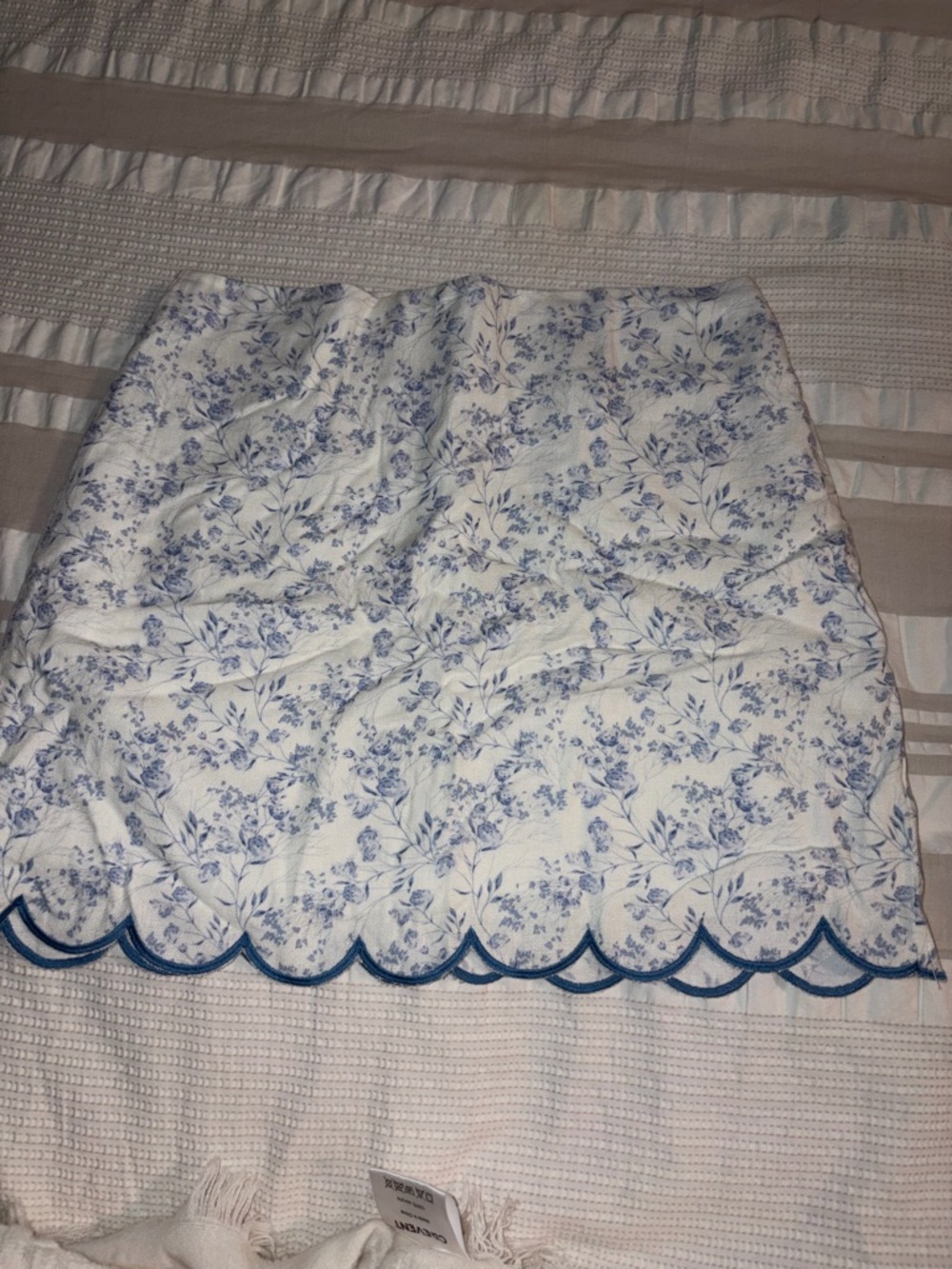 Franki by Francesca’s Rain ivory skirt
